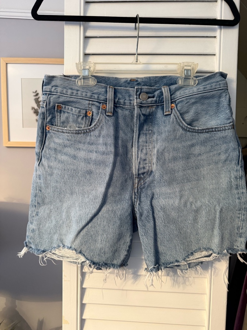 Levi's Mid-Thigh Light Blue High-Waist Frayed Denim Shorts